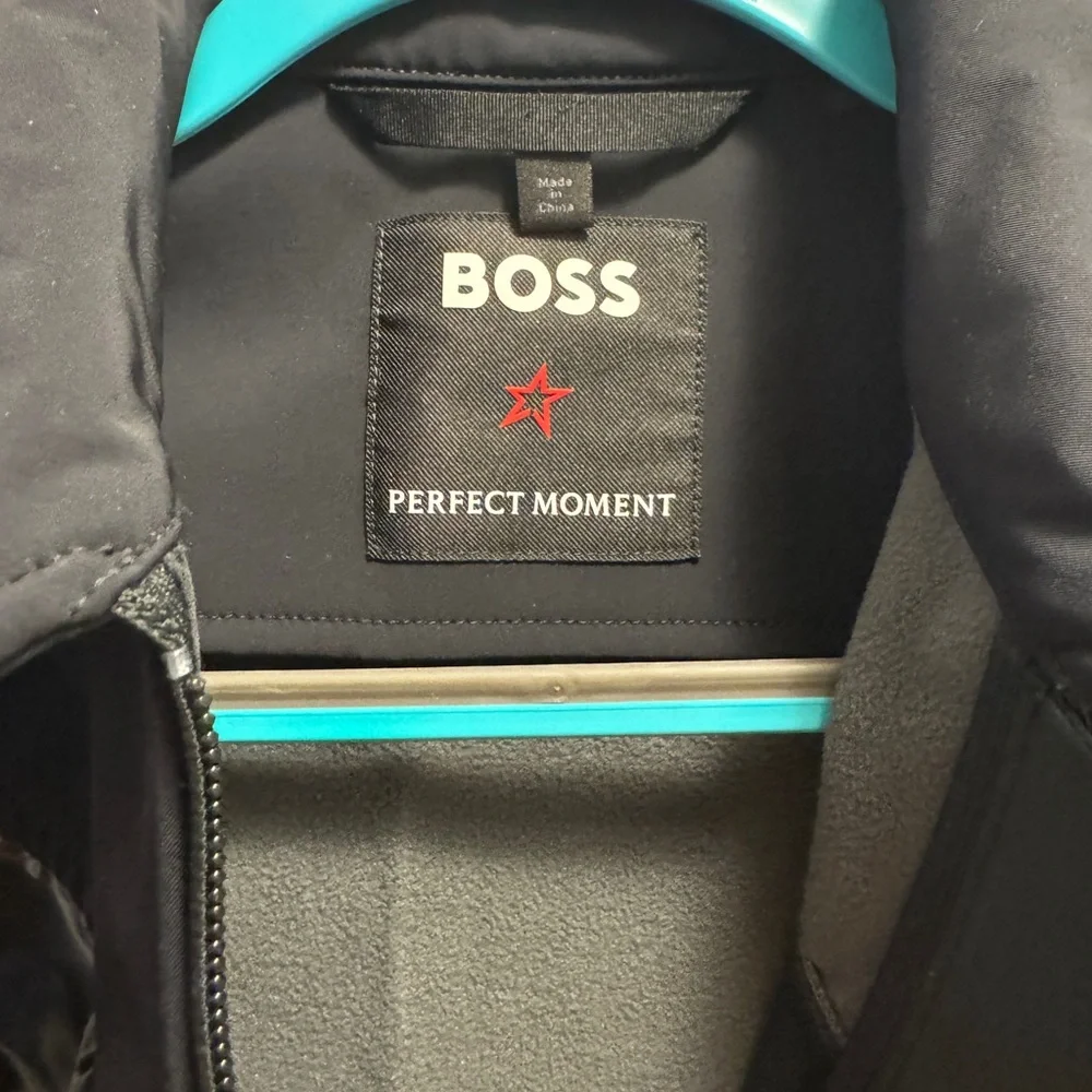 BOSS - BOSS X PERFECT MOMENT BRANDED SKI SUIT WITH STRIPES - Picture 8 of 9